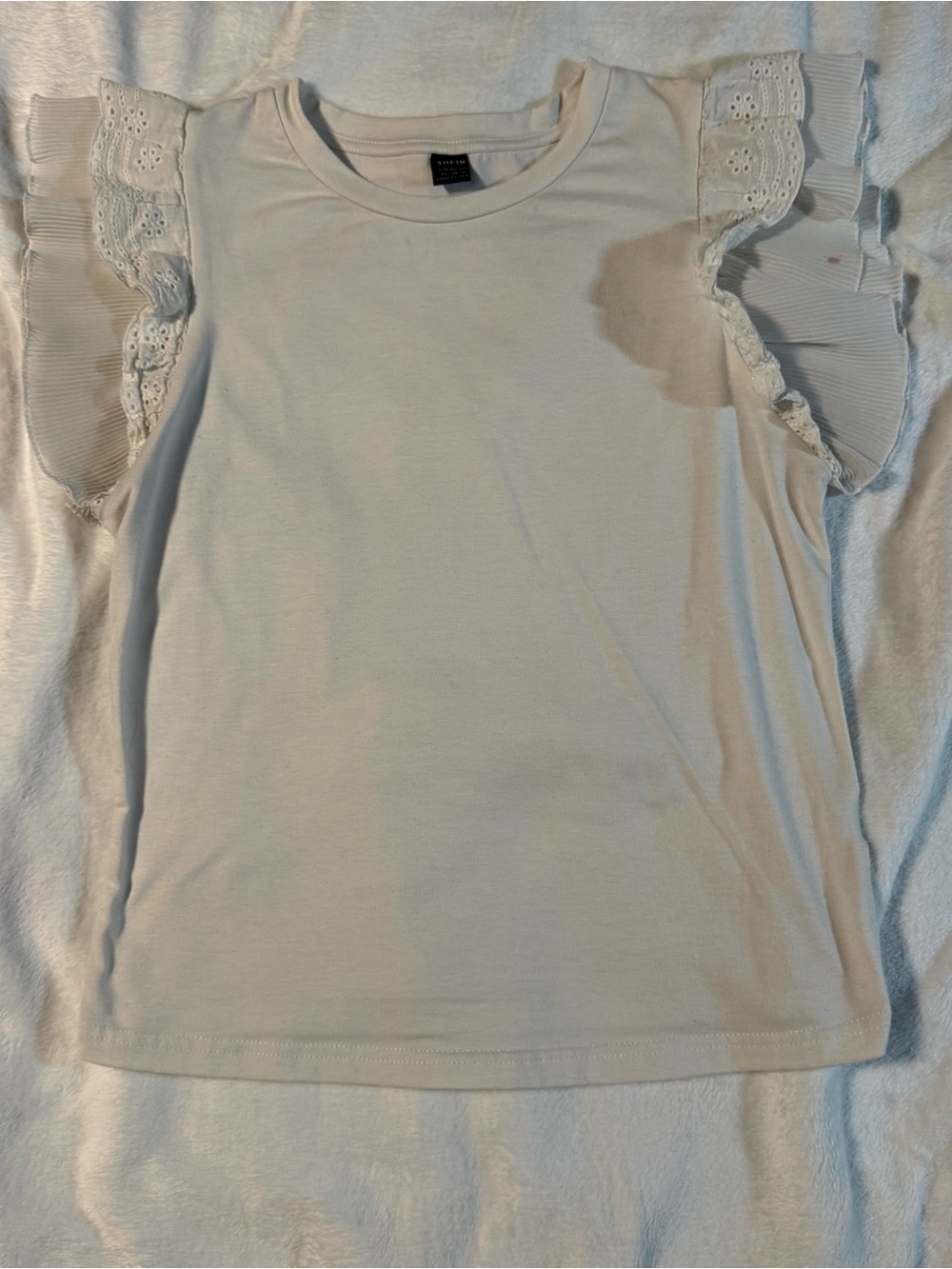 SHEIN Cream Eyelet Flutter Sleeve Tank Top